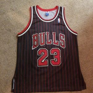 💯% ✔🔥authentic NBA michael jordan jersey